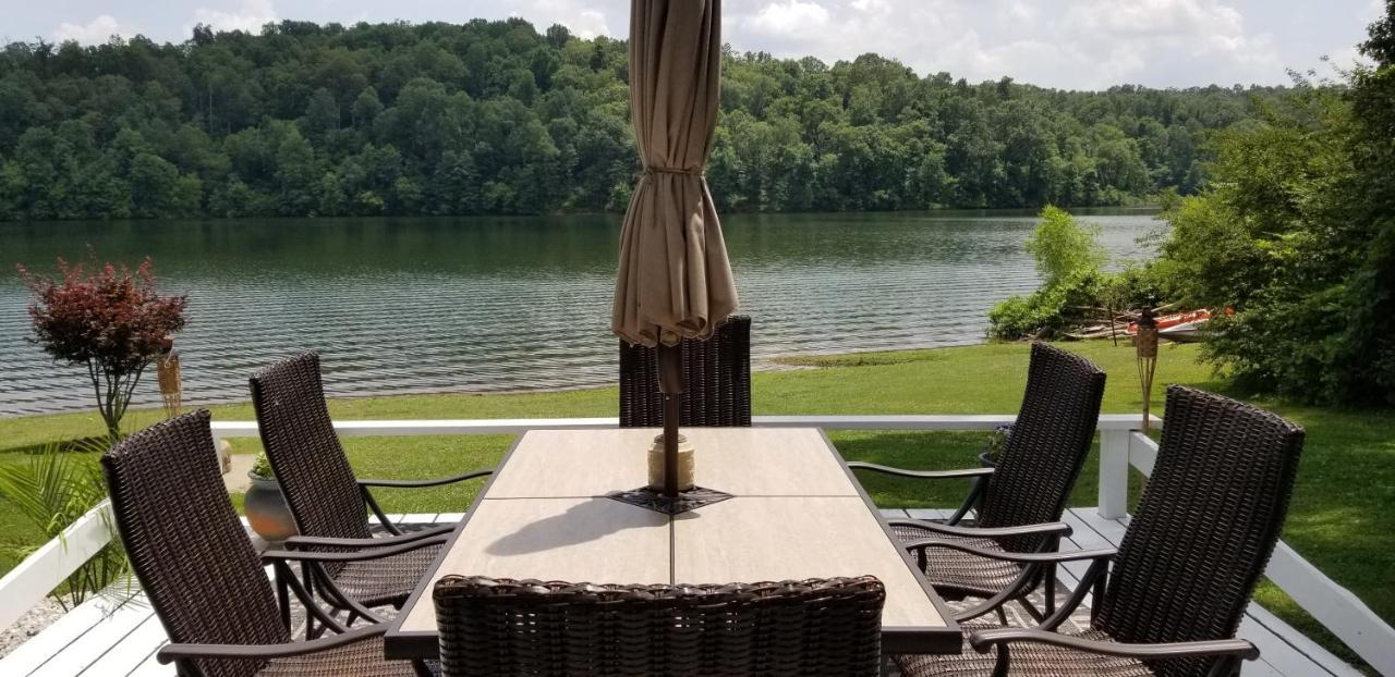Lakehouse Has Spectacular View Plus Easy Access! Rogers Esterno foto